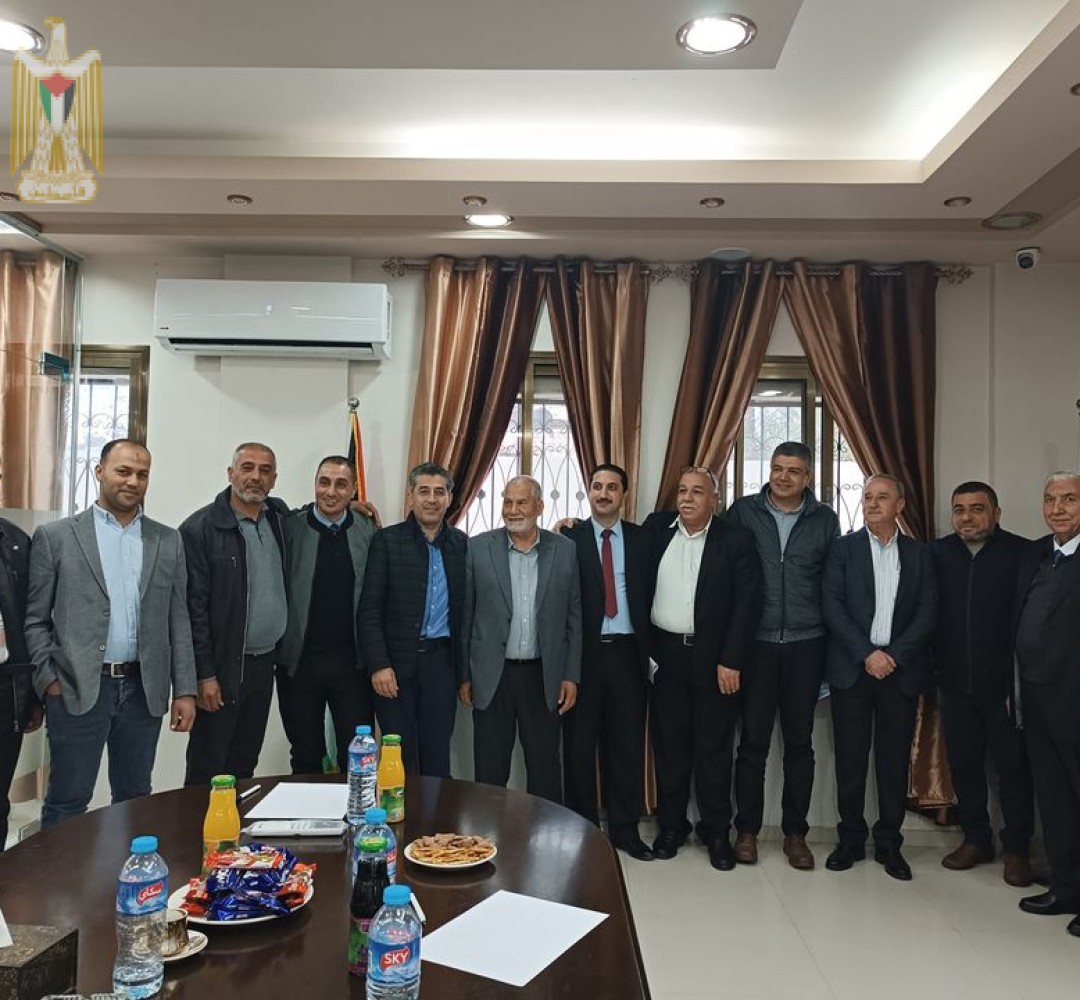 وزارة الاقتصاد تشرف على تشكيل مجلس الغرفة التجارية بمحافظة الوسطى