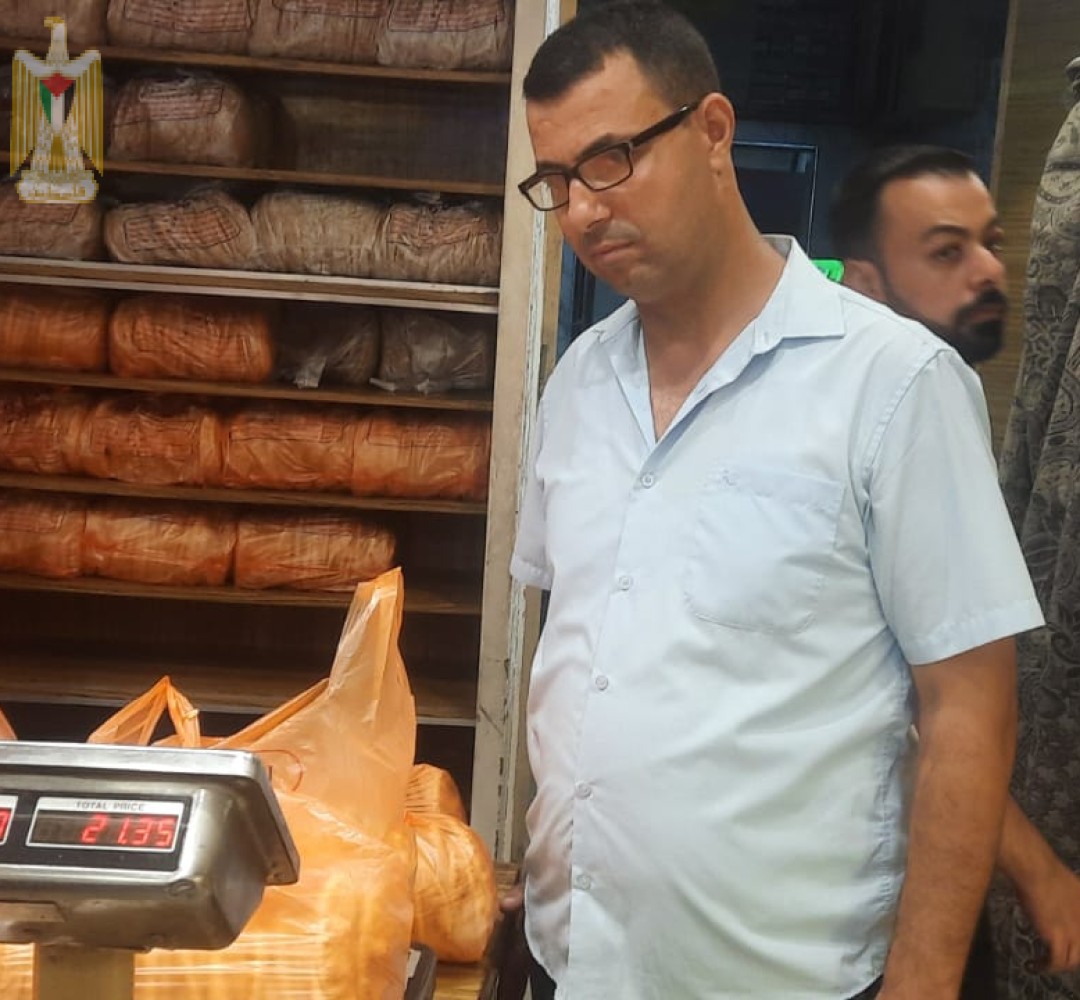 الاقتصاد تنظم 10 زيارات فجراً على المخابز في محافظة الشمال