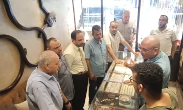 الاقتصاد: مديرية دمغ ومراقبة المعادن الثمينة تنظم جولة تفتيشية على محلات الذهب في محافظة غزة